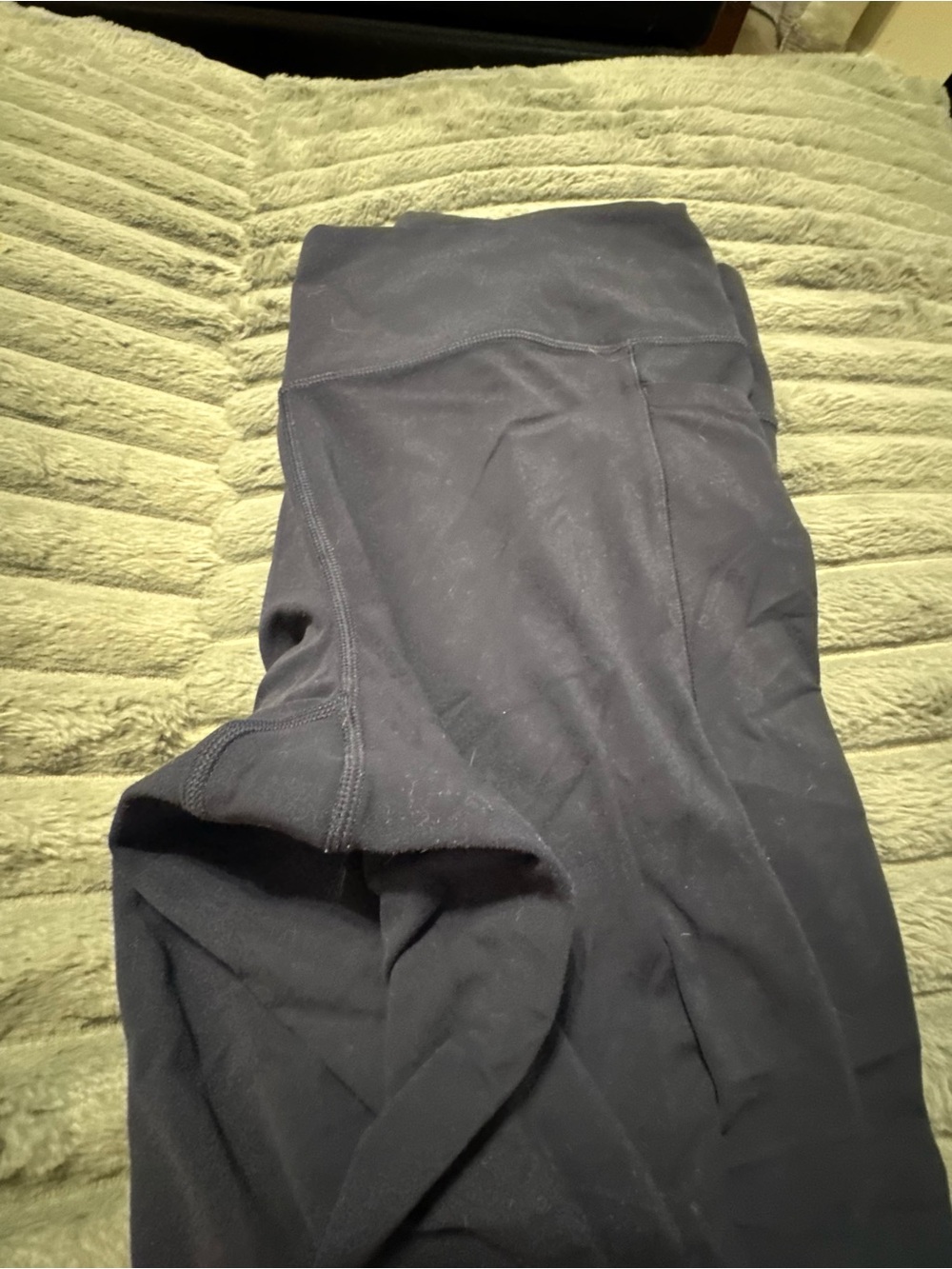 Athleta Black Salutation Stash Pocket Tight Leggings - Navy